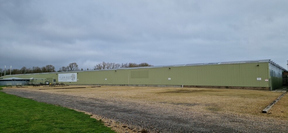 Plants Depot portfolio of 2 properties for sale on LoopNet.co.uk - Building Photo - Image 3 of 11