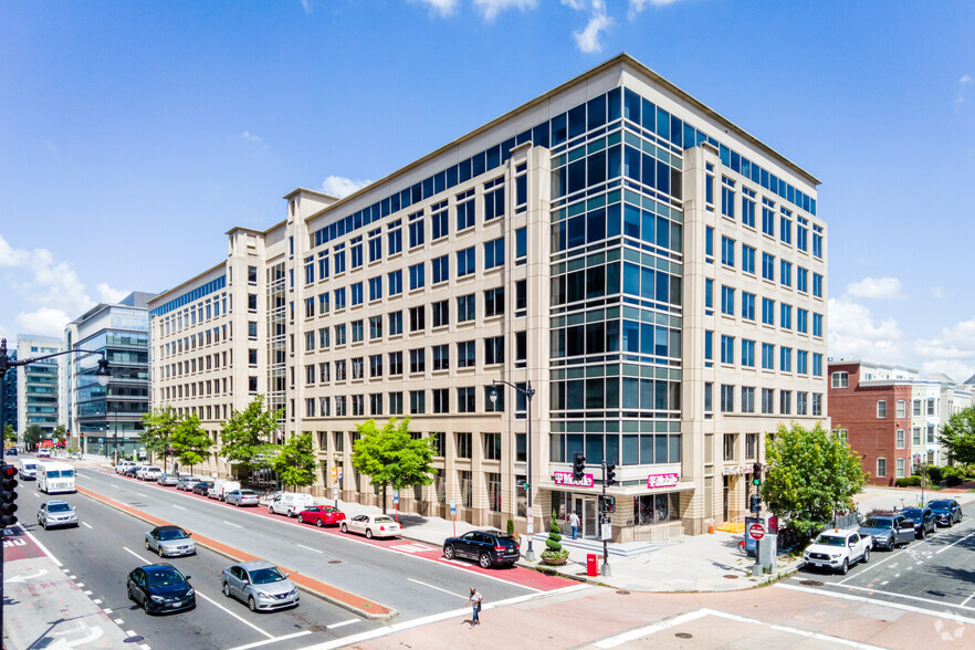 300 M St SE, Washington, DC for rent - Building Photo - Image 1 of 3