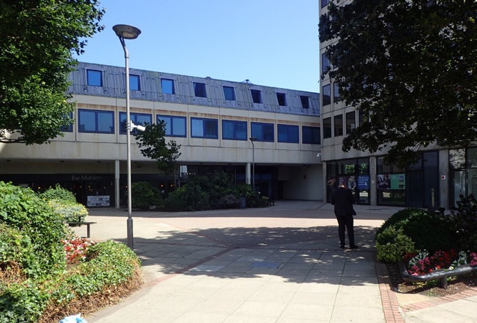 4 St. Georges Sq, Kingston Upon Thames for sale Primary Photo- Image 1 of 1