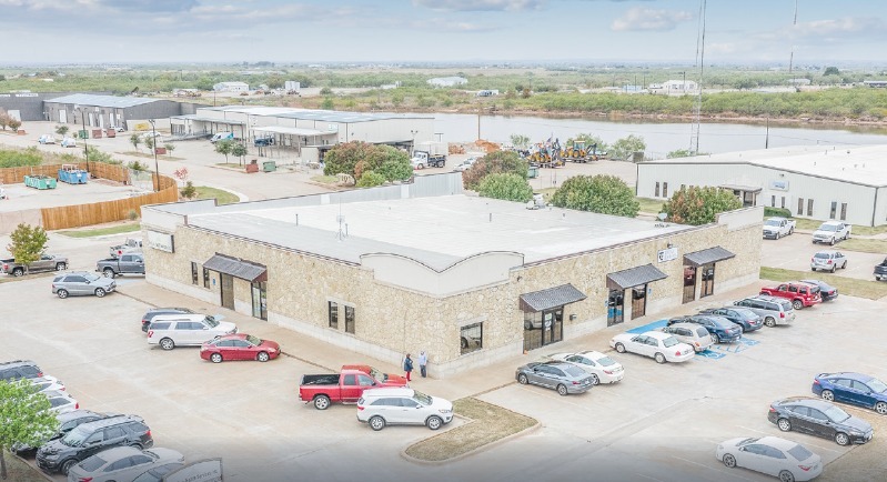 5800 Kell Blvd, Wichita Falls, TX for rent - Primary Photo - Image 1 of 7