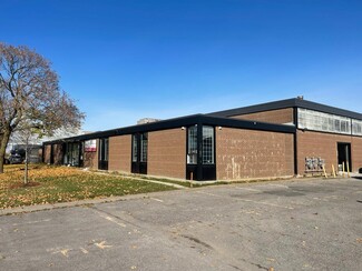 More details for 8531 Ch Delmeade, Mont-Royal, QC - Industrial for Rent