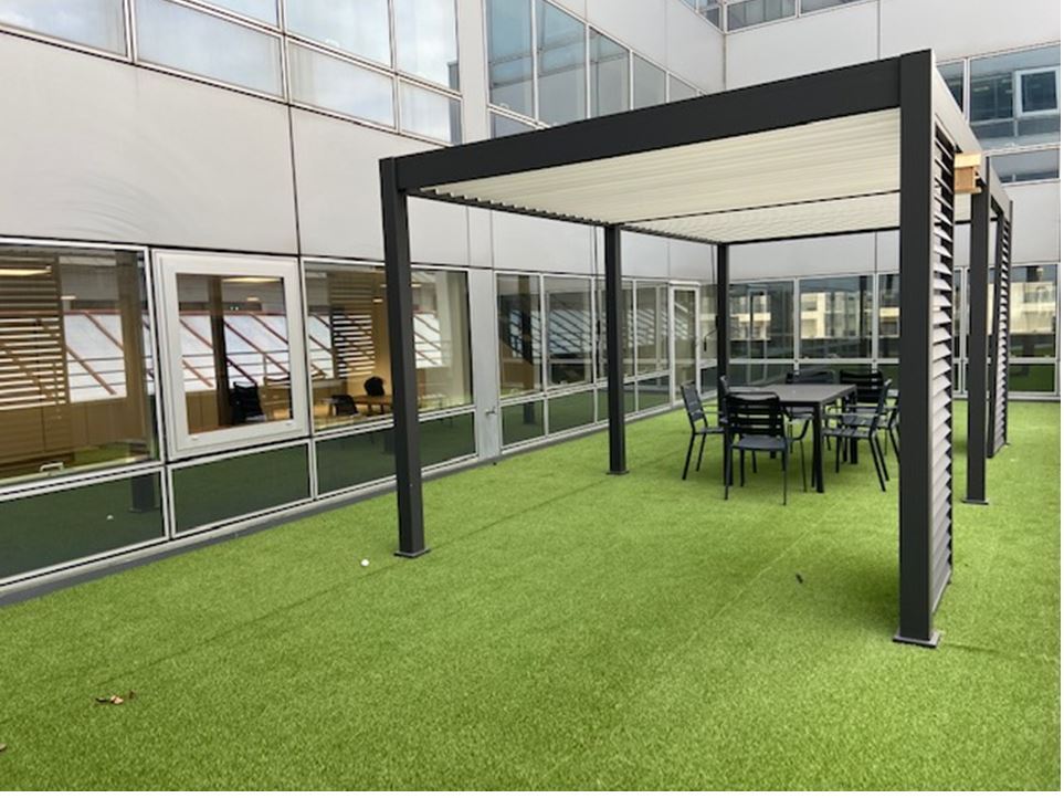 Office in Issy-les-Moulineaux for sale Building Photo- Image 1 of 10