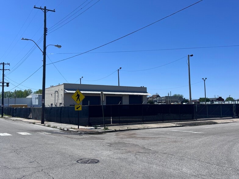 167 Webster Ave, Memphis, TN for sale - Building Photo - Image 2 of 13