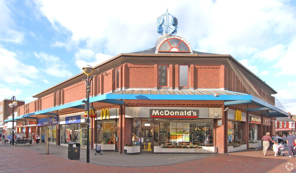 24-30 Liscard Way portfolio of 4 properties for sale on LoopNet.co.uk - Primary Photo - Image 1 of 4