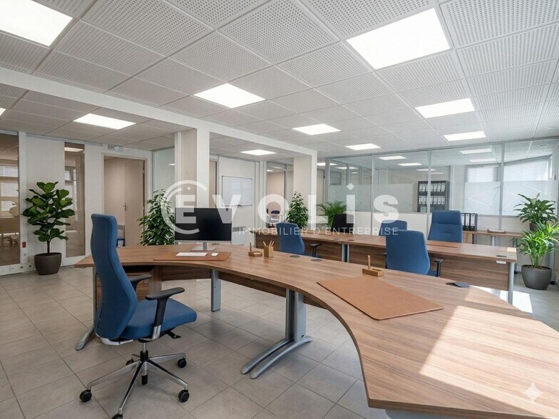 Office in Ivry-sur-Seine to rent - Interior Photo - Image 3 of 13