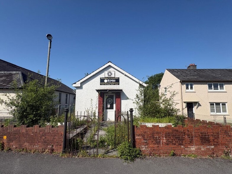 Dynevor Av, Llandeilo for sale - Primary Photo - Image 1 of 12