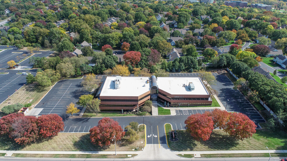 11221 Roe Ave, Leawood, KS for rent - Aerial - Image 2 of 7