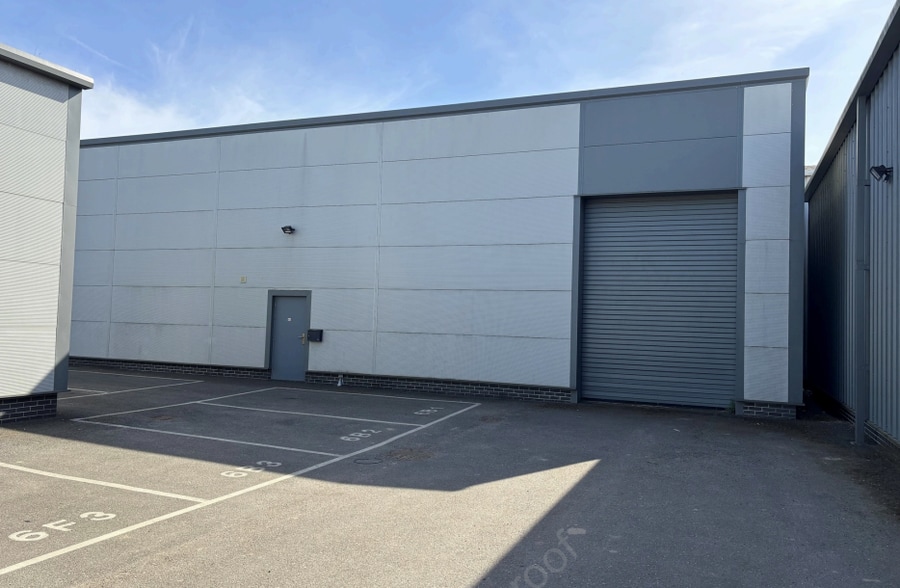 Exchange Rd, Lincoln for sale - Building Photo - Image 1 of 1