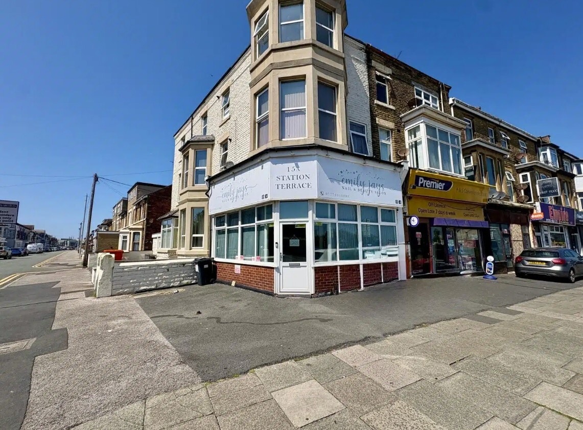 15A Station Ter, Blackpool to rent Building Photo- Image 1 of 4