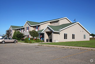 330 Main Ave E, Gaylord, MN for sale Primary Photo- Image 1 of 1