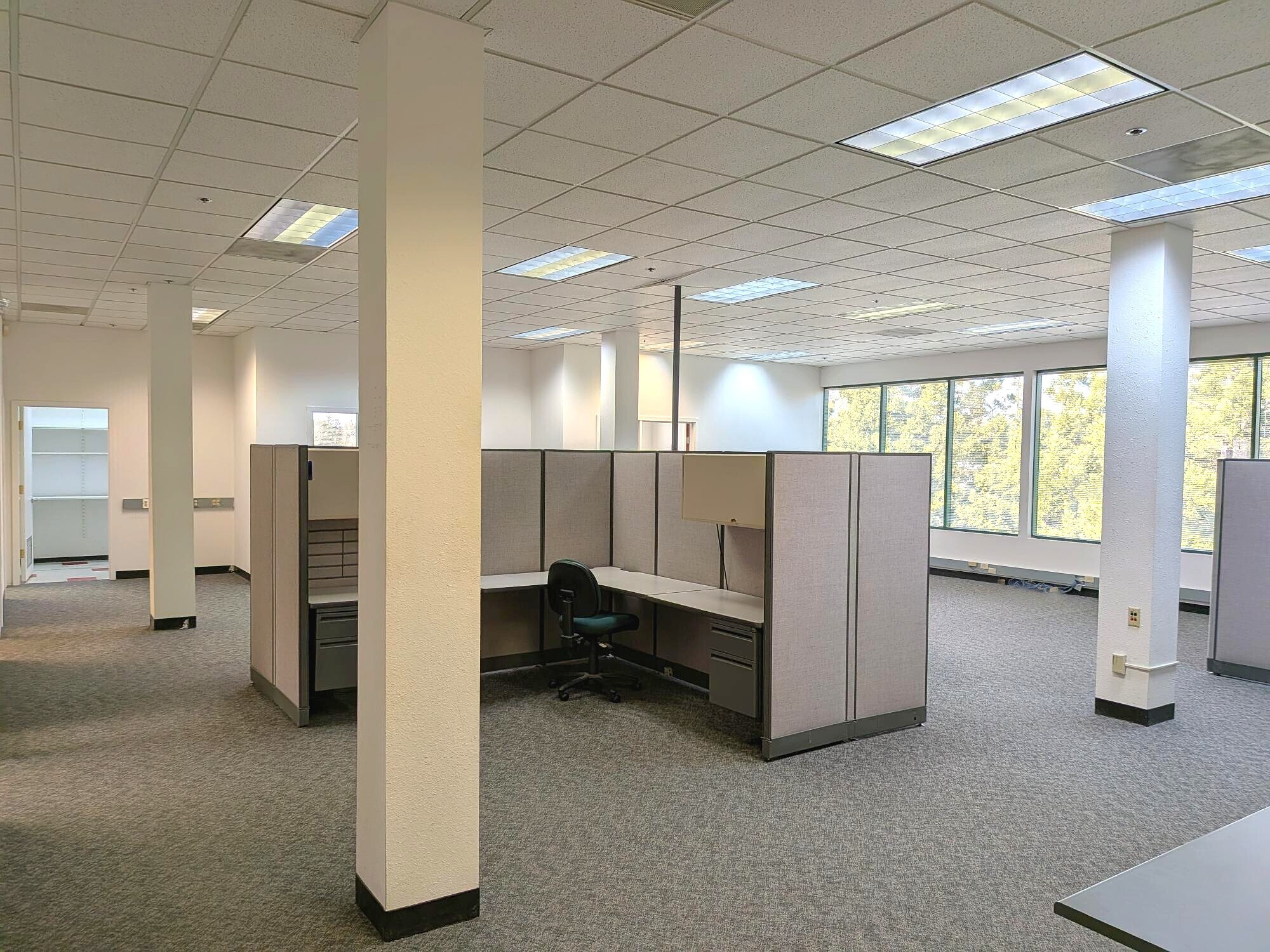 108 Whispering Pines Dr, Scotts Valley, CA to rent Interior Photo- Image 1 of 12