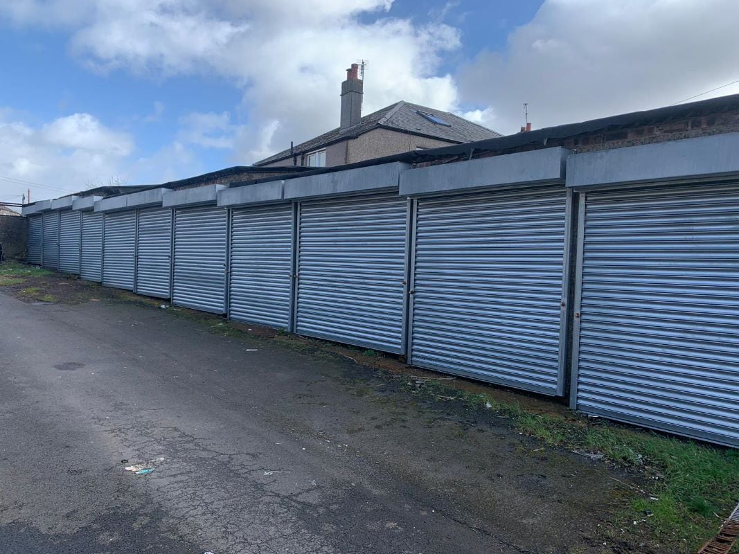 111 Glasdsmuir Rd, Glasgow for sale Primary Photo- Image 1 of 1