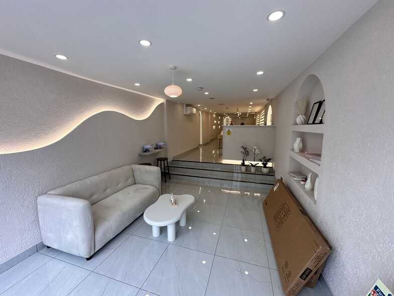 159 High St, Maldon for sale - Building Photo - Image 2 of 8