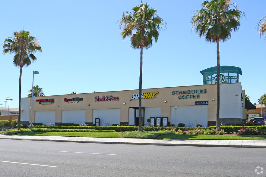 780-790 W Herndon Ave, Fresno, CA for rent - Building Photo - Image 2 of 4