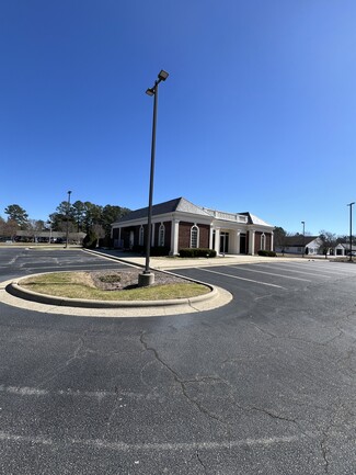 More details for 101 S Fairview Rd, Rocky Mount, NC - Retail for Sale