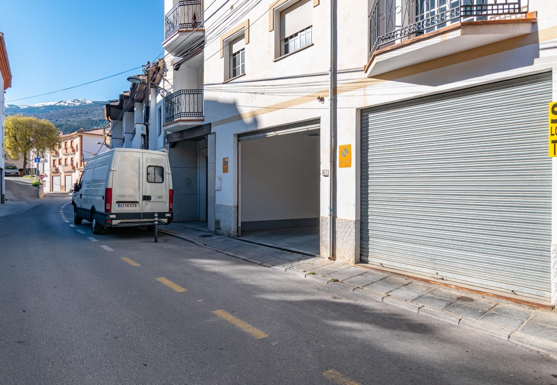 Retail in Güéjar Sierra, Granada for sale Building Photo- Image 1 of 16