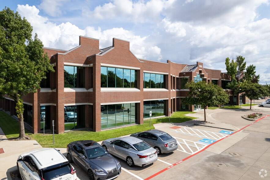 1800 Preston Park Blvd, Plano, TX for rent - Building Photo - Image 1 of 20