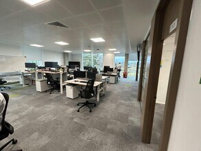 22-25 Milton Rd, Cambridge to rent Interior Photo- Image 1 of 7