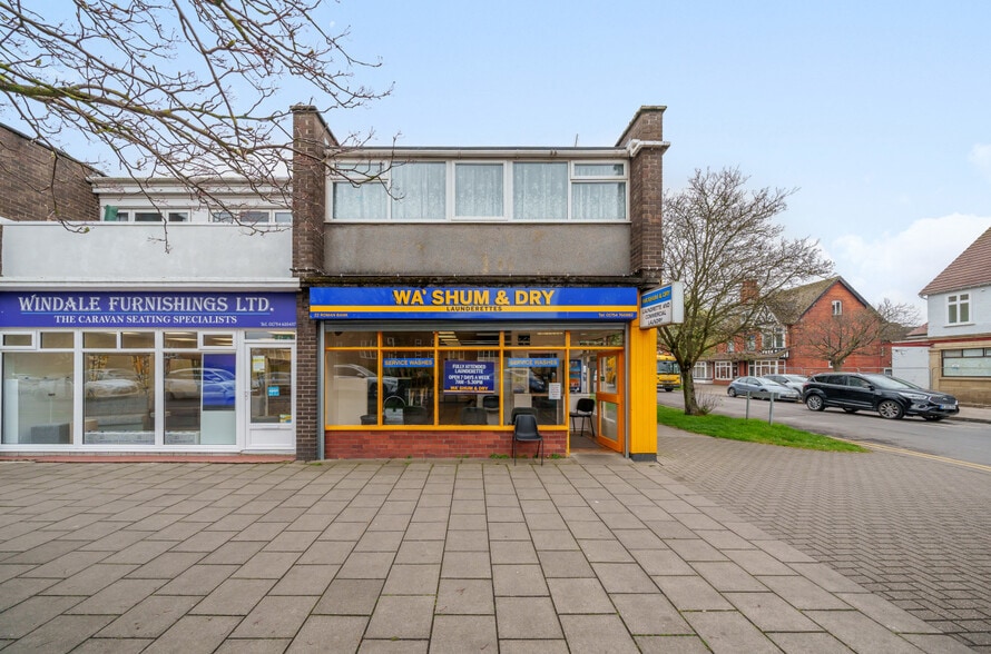 22-26 Roman Bank, Skegness for sale - Primary Photo - Image 1 of 3