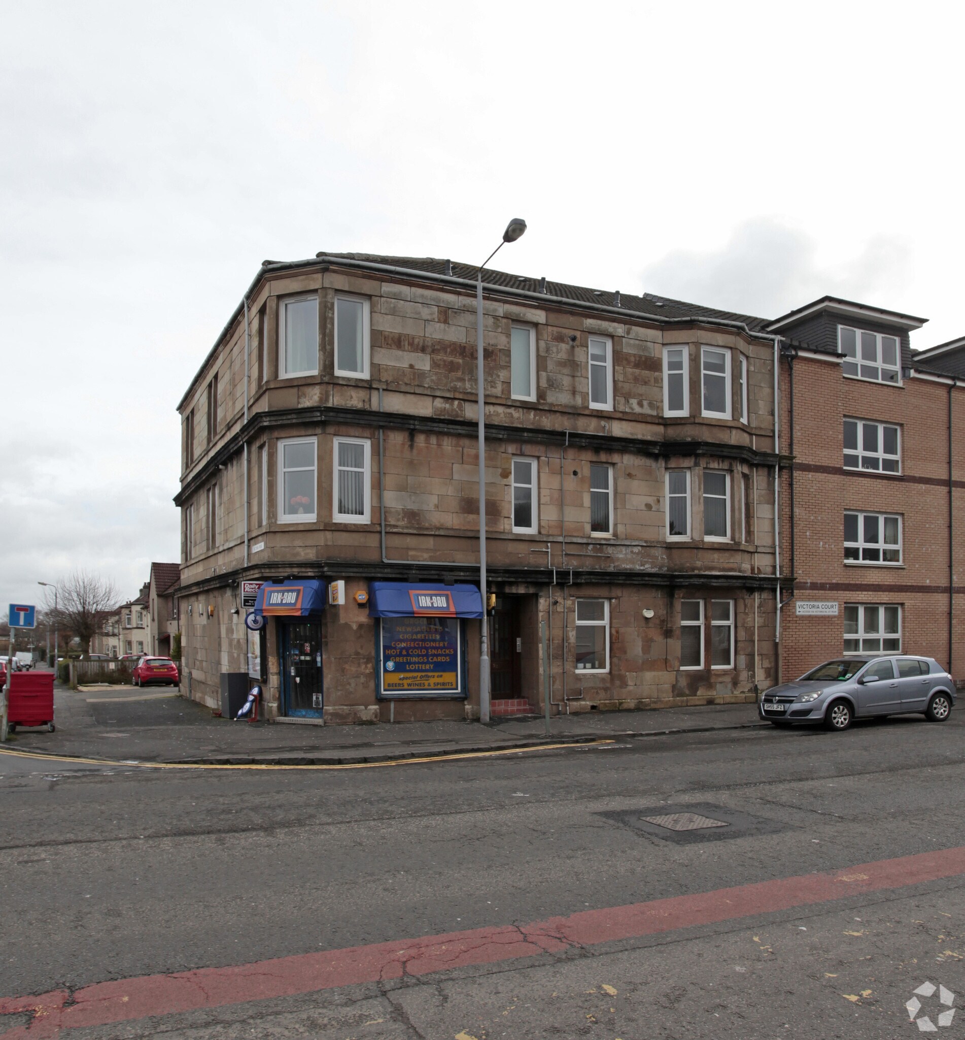 54 Paisley Rd, Barrhead for sale Primary Photo- Image 1 of 1