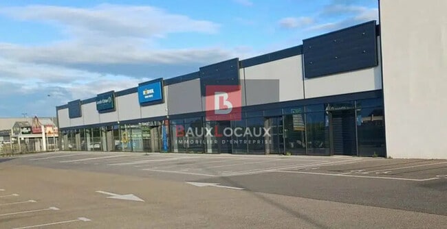 Location Commerce 260 m²