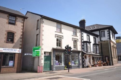 6 Penrallt St, Machynlleth for sale - Primary Photo - Image 1 of 1