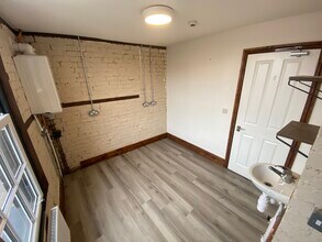 52 Eign Gate, Hereford to rent Interior Photo- Image 2 of 3