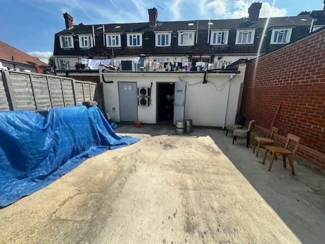 10 The Broadway, Wembley to rent - Building Photo - Image 2 of 2