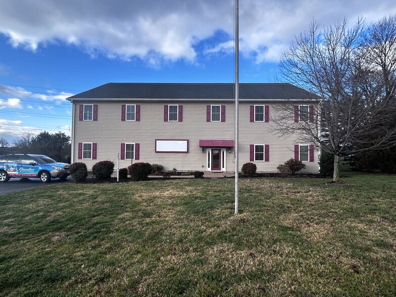 6008 Fair Oaks Dr, Frederick, MD for sale - Building Photo - Image 1 of 1