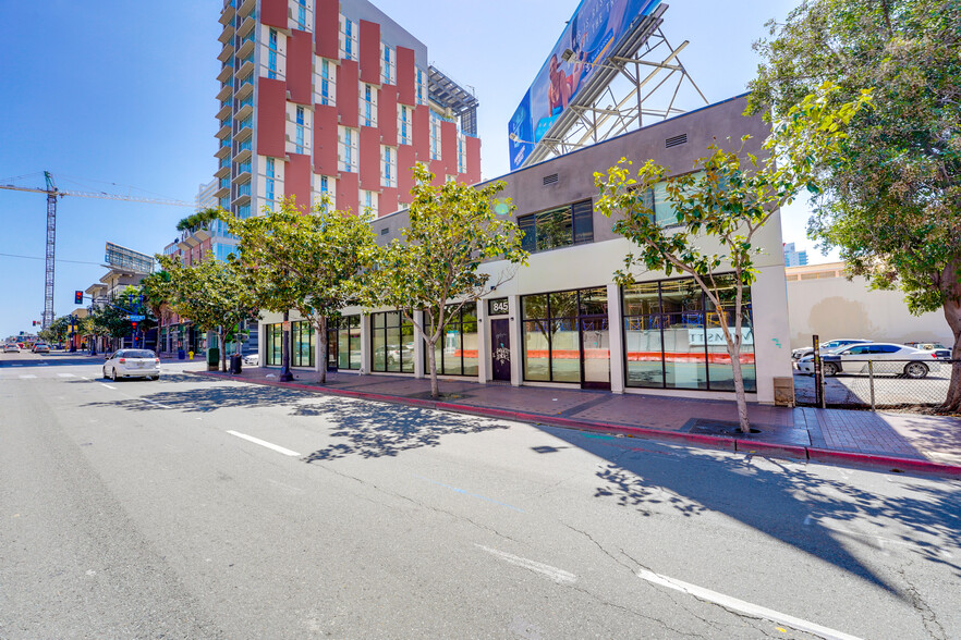 825-845 Broadway, San Diego, CA for rent - Building Photo - Image 3 of 4