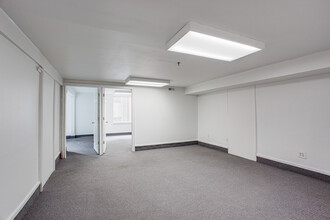 517-529 S 4th St, Philadelphia, PA for rent Interior Photo- Image 1 of 9