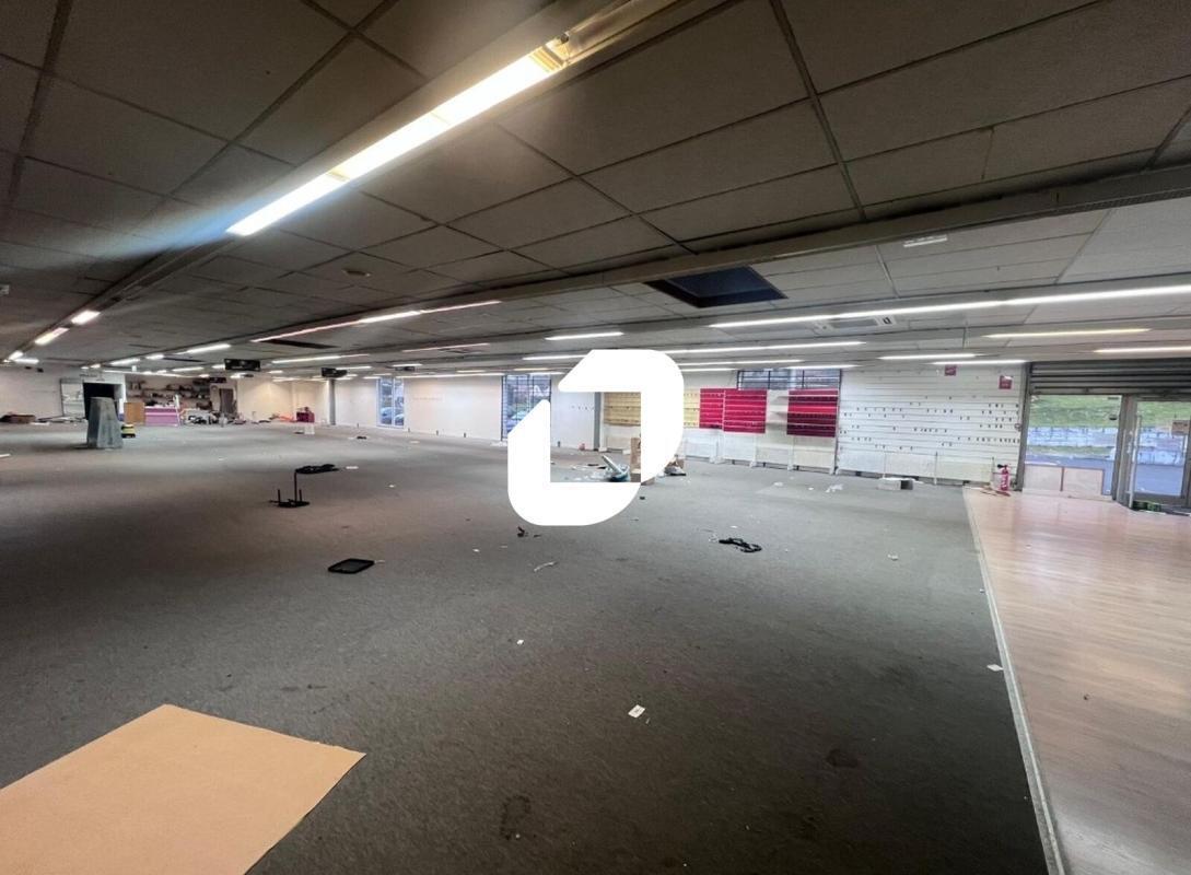 Light Industrial in Couilly-Pont-aux-Dames to rent Interior Photo- Image 1 of 7