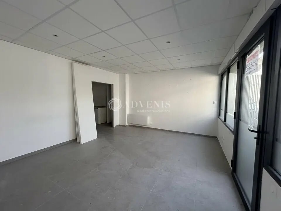 Location Bureaux 29 m² - Photo 1