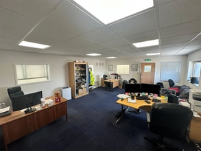 Ely Rd, Waterbeach to rent Interior Photo- Image 2 of 2