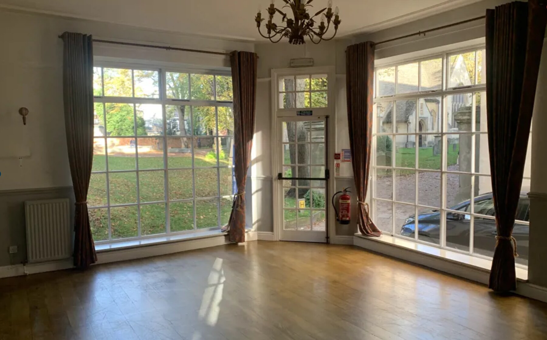 8 Well Walk, Cheltenham to rent Interior Photo- Image 1 of 2