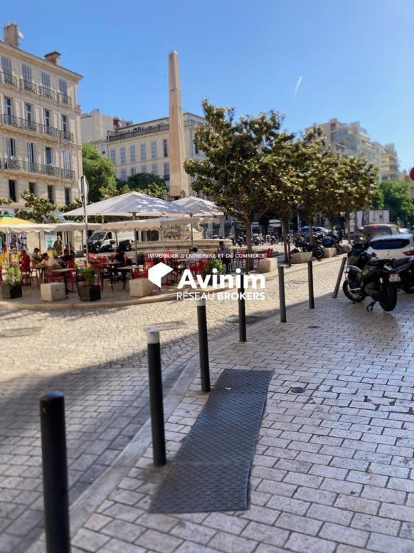 Retail in Marseille for sale Building Photo- Image 1 of 10
