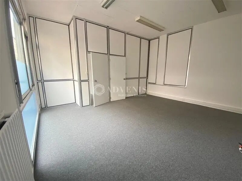 Vente Bureaux 95 m² - Photo 1