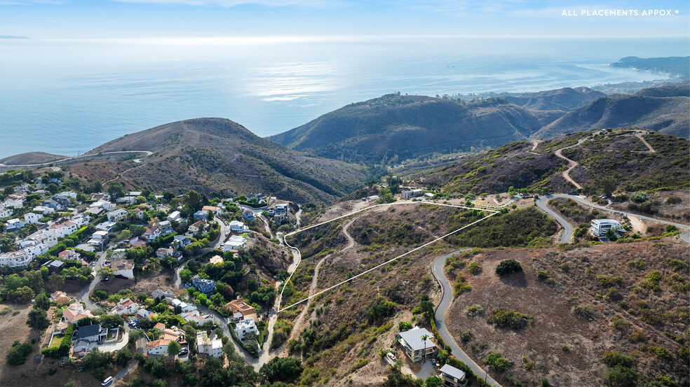 2826 Coralglen Dr, Malibu, CA for sale - Building Photo - Image 2 of 20