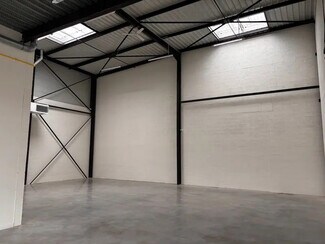 More details for Office, Light Industrial to Rent