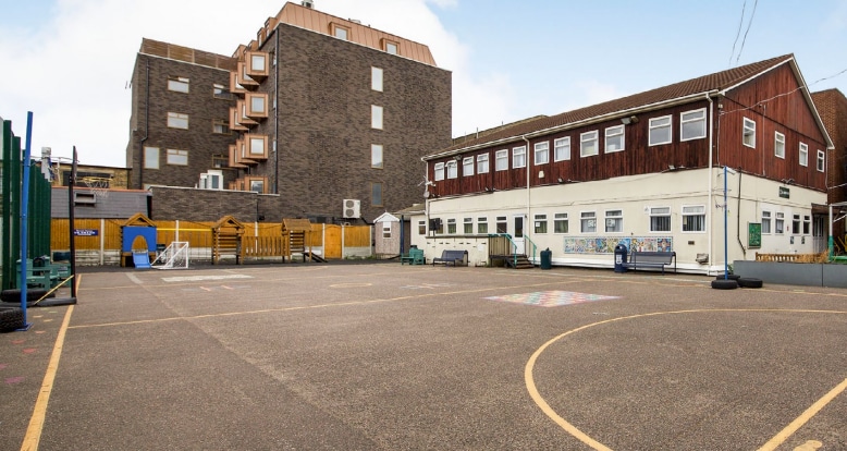 Ursuline Preparatory Schoo portfolio of 2 properties for sale on LoopNet.co.uk - Primary Photo - Image 2 of 2