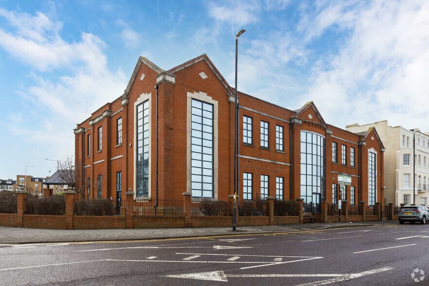 Zion Pl, Margate for sale - Primary Photo - Image 1 of 2
