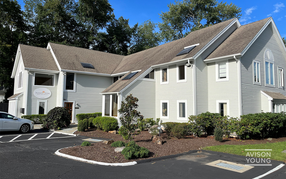 991-995 Post Rd E, Westport, CT for rent - Building Photo - Image 1 of 10