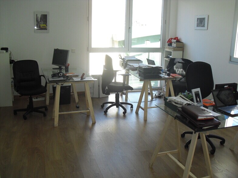 Office in Madrid, Madrid for sale - Interior Photo - Image 2 of 4