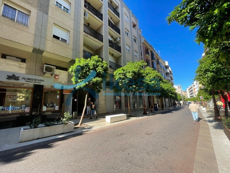 Retail in Huelva, Huelva for sale - Building Photo - Image 2 of 46