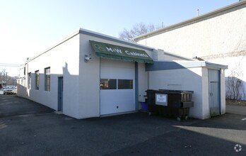 679 Bound Brook Rd, Middlesex, NJ for sale Building Photo- Image 1 of 1