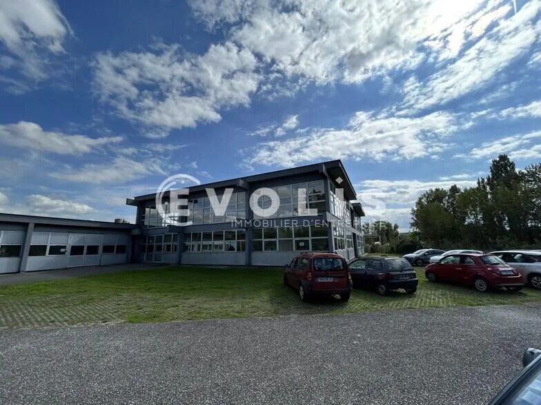 Office in Bordeaux to rent - Building Photo - Image 1 of 13