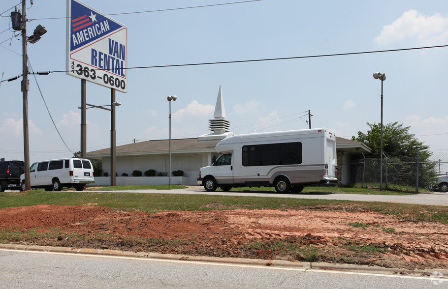 4684 Frontage Rd, Forest Park, GA for sale - Primary Photo - Image 1 of 1