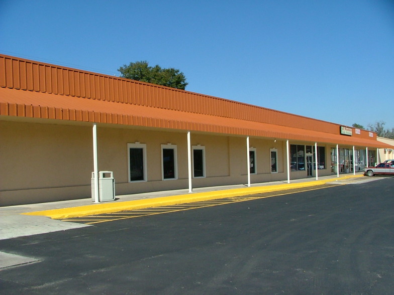 432-440 E Howard St, Live Oak, FL for rent - Building Photo - Image 1 of 6