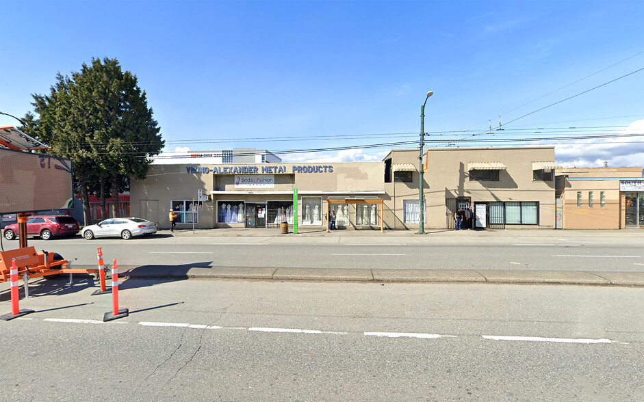 1661 E Hastings St, Vancouver, BC for sale - Building Photo - Image 3 of 4