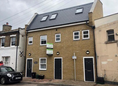 14A Devonshire Sq, Bromley for sale Primary Photo- Image 1 of 1